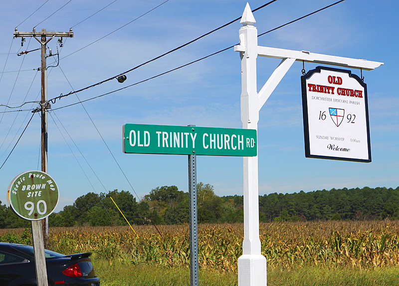 Road to Old Trinity Chruch