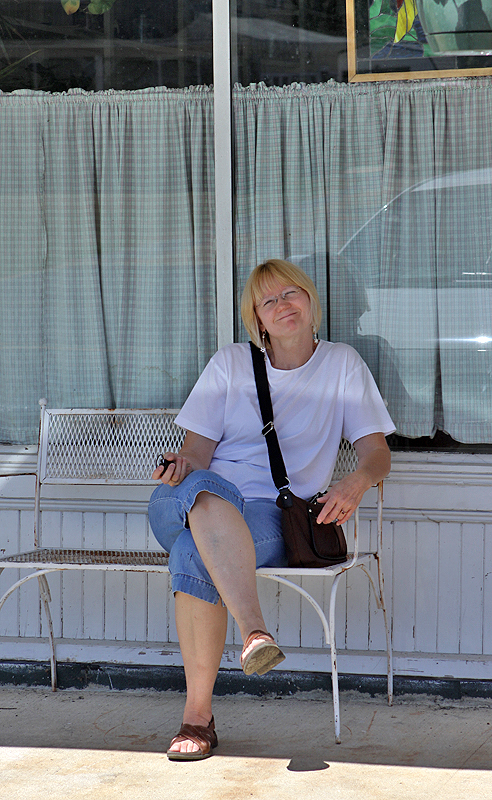 Taylors Island, MD - Great, fresh seafood. Where the locals eat.