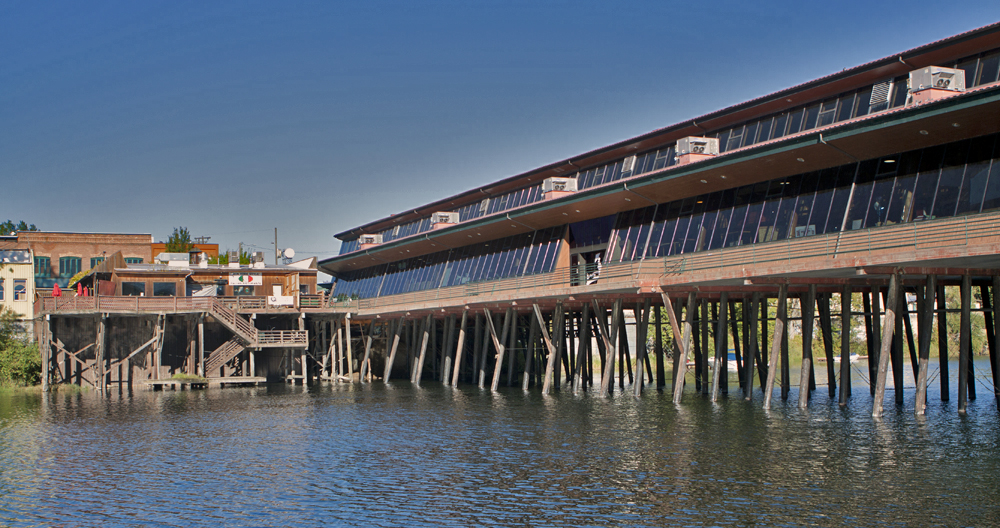 Shopping center over the creek