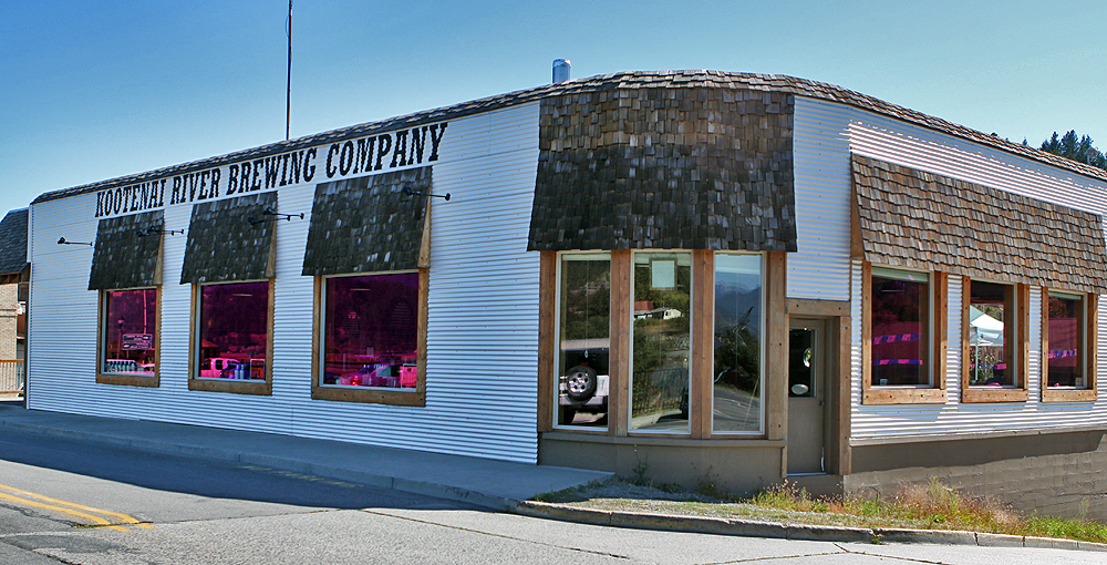 Nice bar; good beer. Bonners Ferry, ID