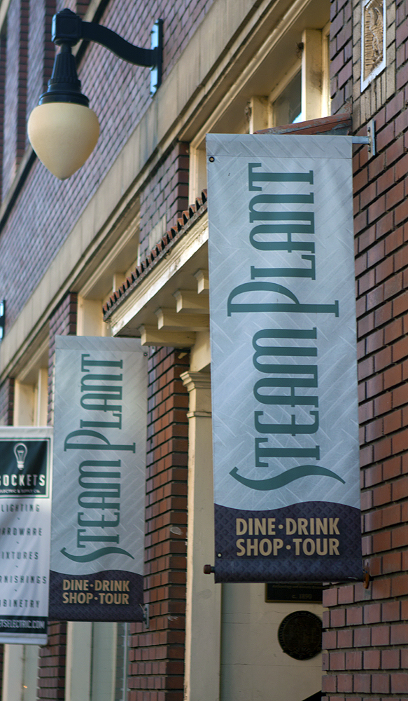 Banners on Lincoln Street