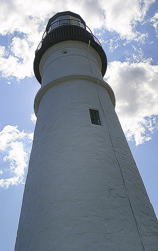 Portland Head Light - Morning looking south