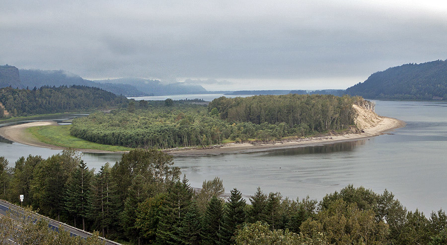 Looking west up the Columbia River