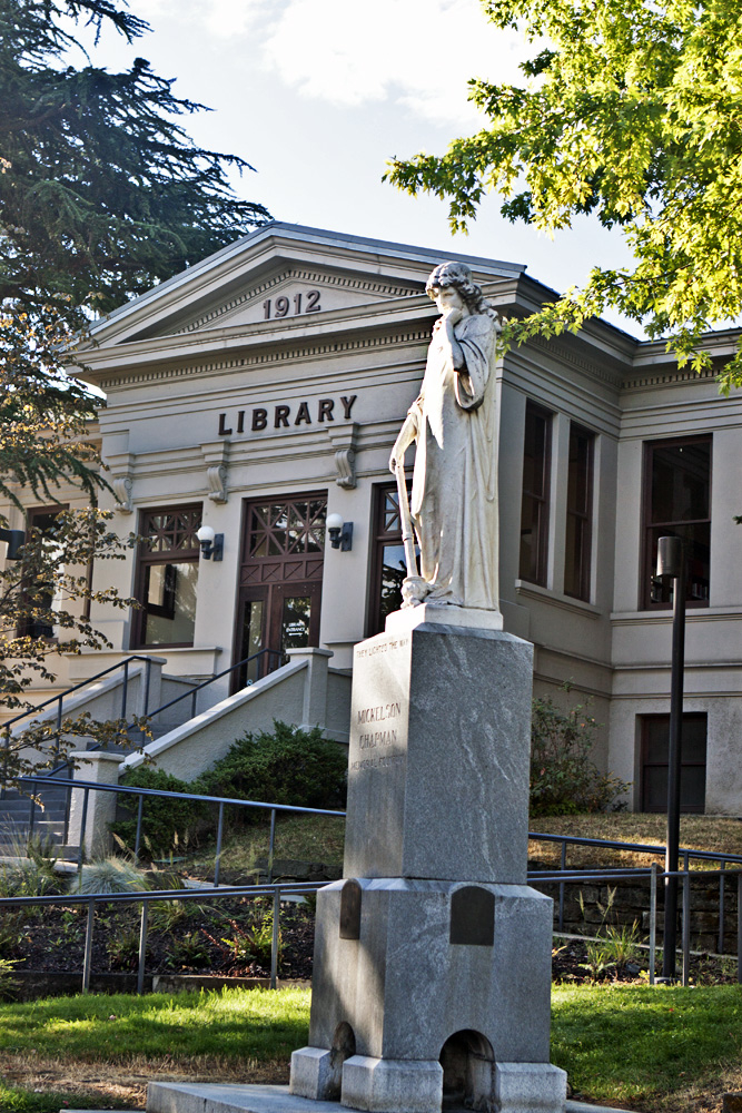 Ashland, OR Library