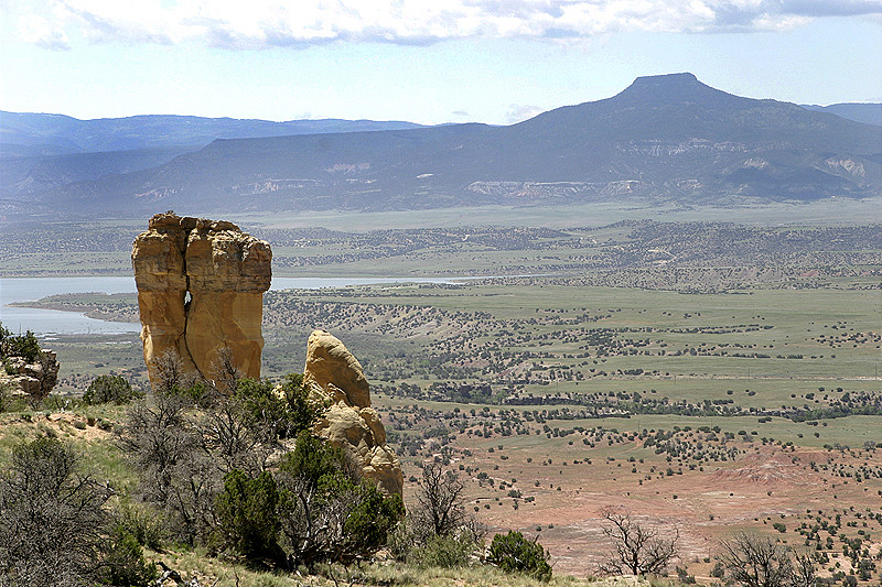 Ghost Ranch, NM - Notice the colors/rock densities