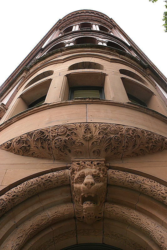 Thick walls, vaulted windows with pillars